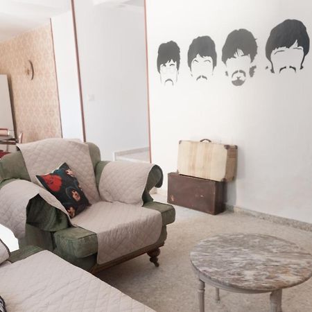 Casa Beatles Del Valle Pinos del Valle ภายนอก รูปภาพ