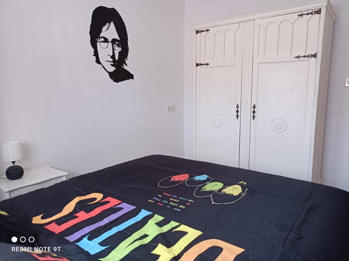 Casa Beatles Del Valle Pinos del Valle ภายนอก รูปภาพ